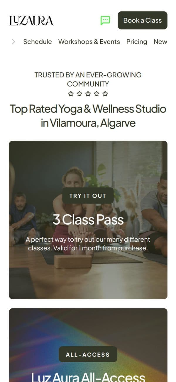 The Luz Aura Yoga website on a phone.